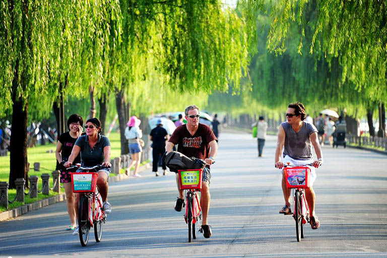 West Lake Biking Exeprience in Hangzhou How to Plan a Trip to Shanghai